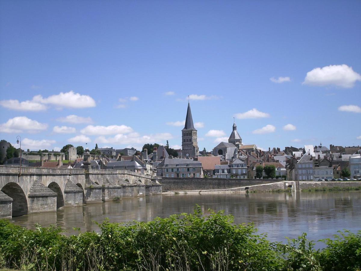 Maison De La Loire La Charité-sur-Loire Eksteriør bilde